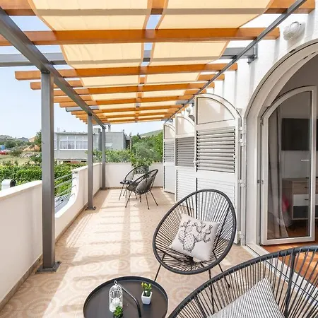 Bliss , Kastela - Croatia Villa