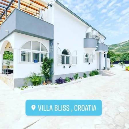 Bliss , Kastela - Croatia *