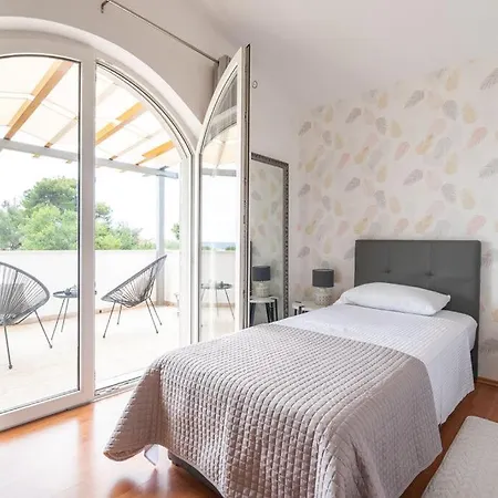 Bliss , Kastela - Croatia فيلة Kaštel Novi