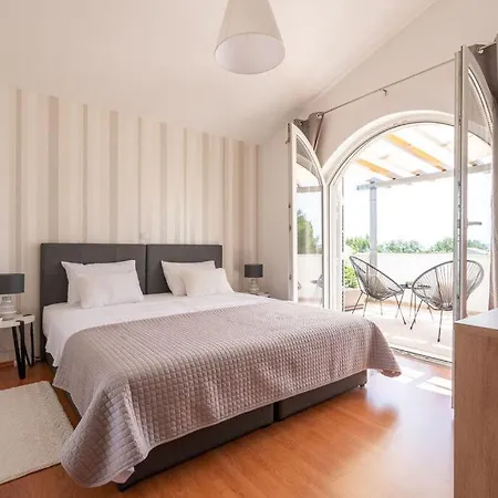 Bliss , Kastela - Croatia فيلة