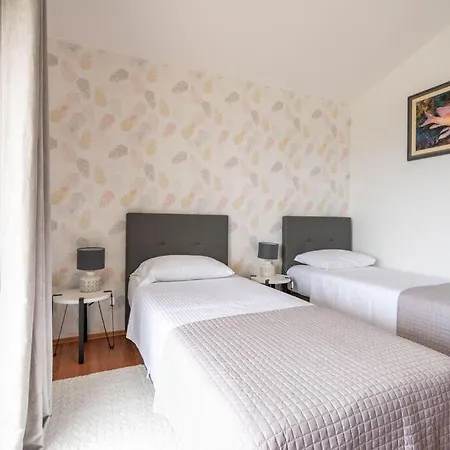 Bliss , Kastela - Croatia Kaštel Novi