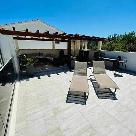 فيلة Bliss , Kastela - Croatia Kaštel Novi